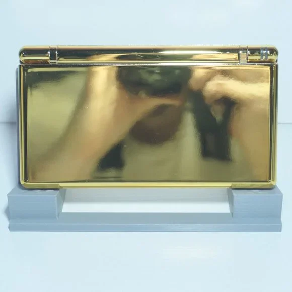 Nintendo DS Lite Shiny Glossy Metallic 24K Gold Handheld Game System w/ Charger - Picture 4 of 9